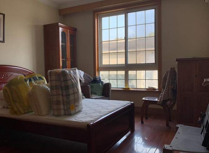 上海市宝山区天馨花园116栋3F 