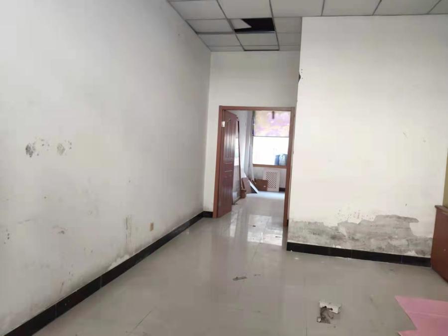 上海市奉贤区上海祥奉建材综合市场724栋1F、3F 