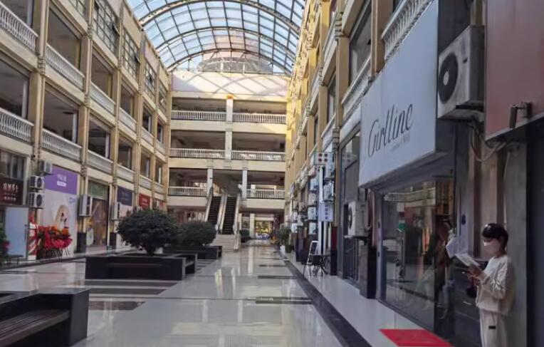 上海市松江区嘉和休闲广场6栋 