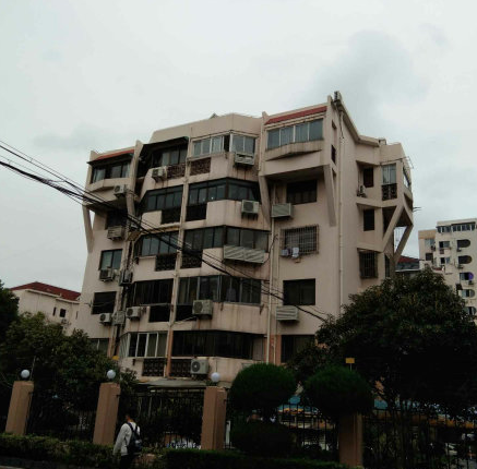 上海市闵行区泰景苑21栋2F 