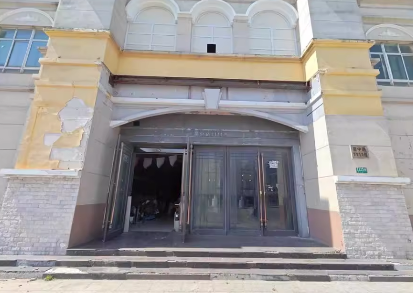 上海市闵行区阳光乾城苑8栋1F共3套 