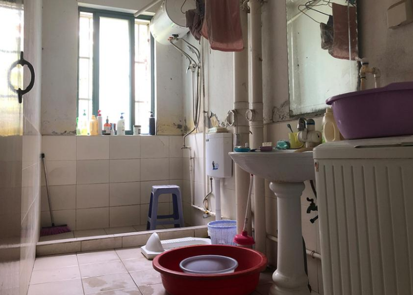 上海市闵行区华唐苑152栋1F 