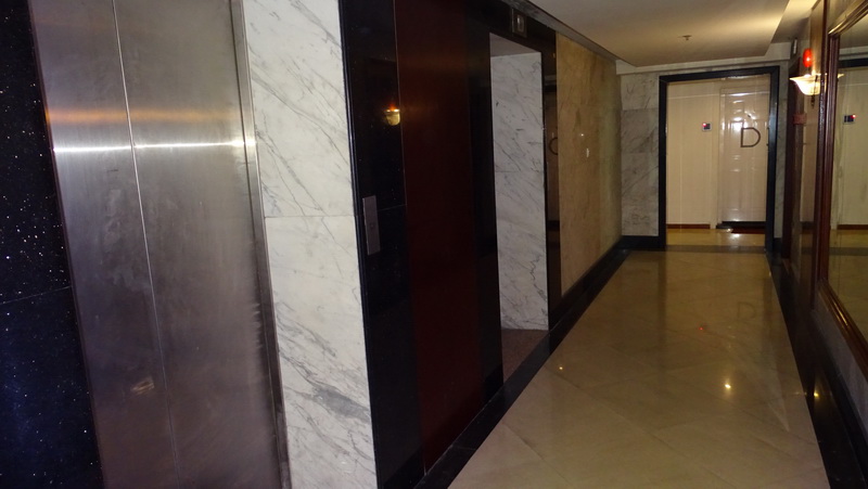 上海市静安区美丽园公寓168栋28F 