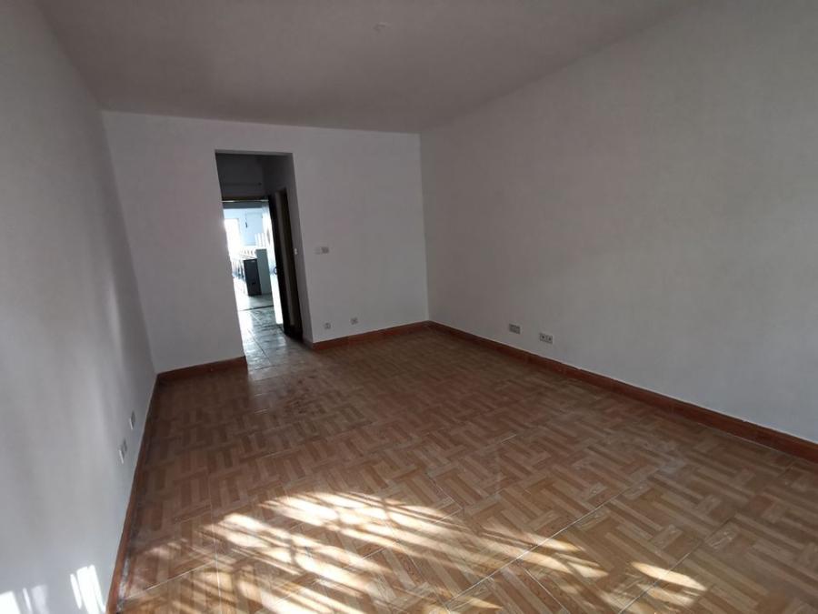 上海市浦东新区科教园区生活区惠南镇1F 