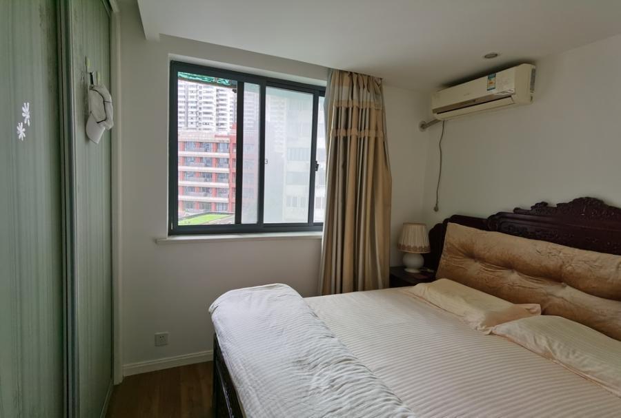 上海市静安区高荣小区2栋5F 