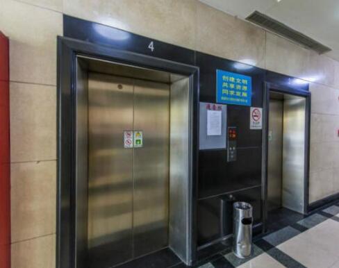 上海市普陀区丽晶阳光大厦19栋25F及车位 