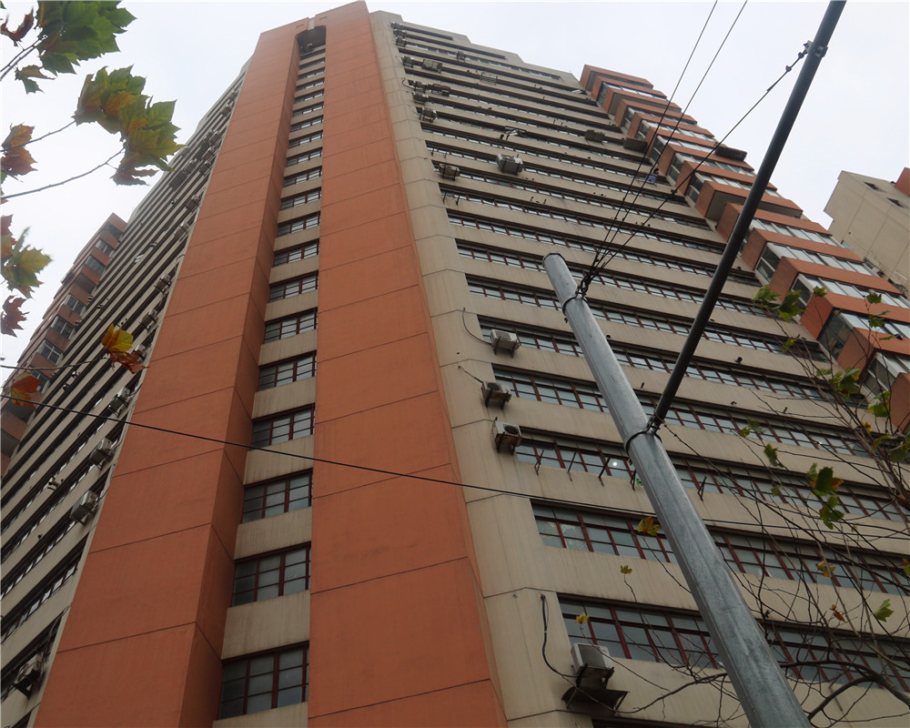 上海市杨浦区明园公寓782栋14F 