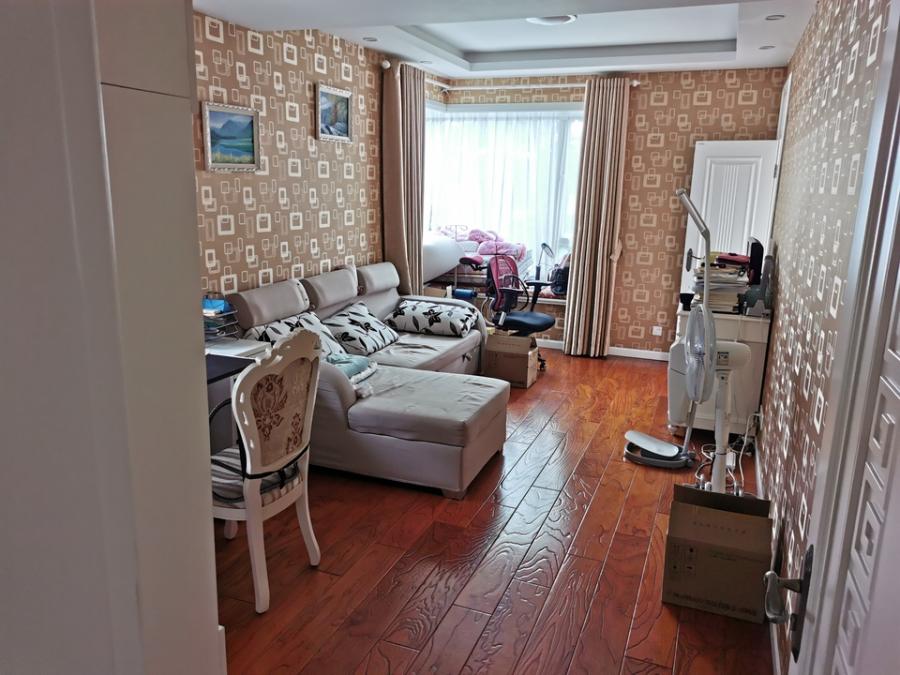 上海市浦东新区华丽家族花园12栋4F 