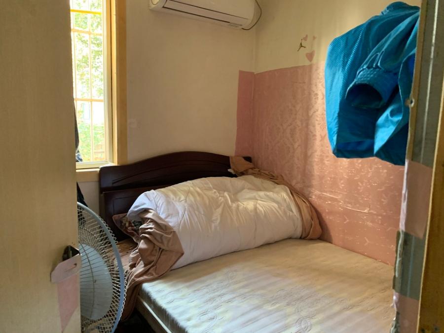 上海市普陀区信仪新村25栋2F 