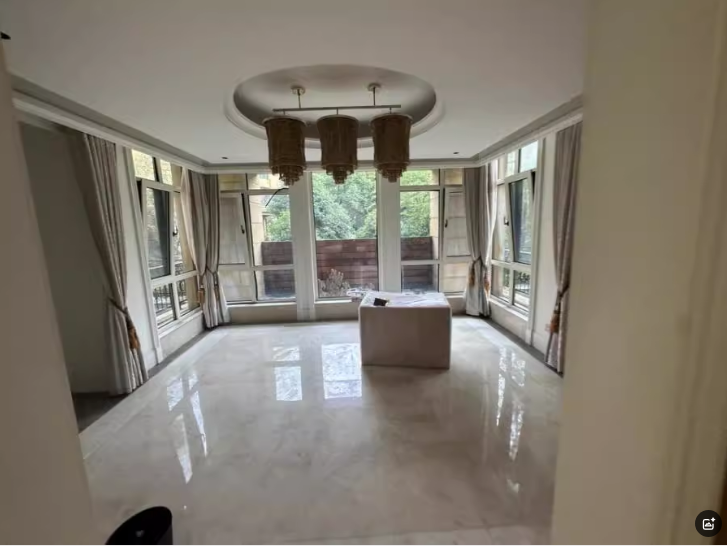 上海市杨浦区祥生御江湾30栋1F、2F 