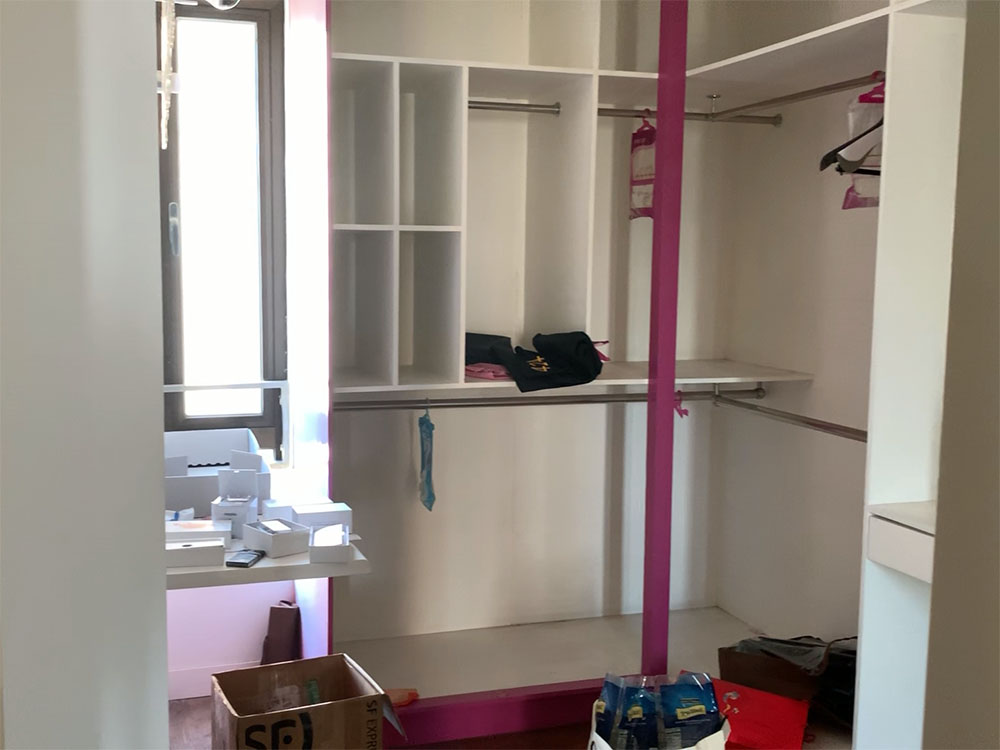 上海市黄浦区老西门新苑1栋29F 