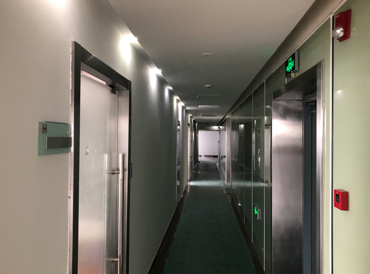 上海市奉贤区南方国际大厦8519栋23F 