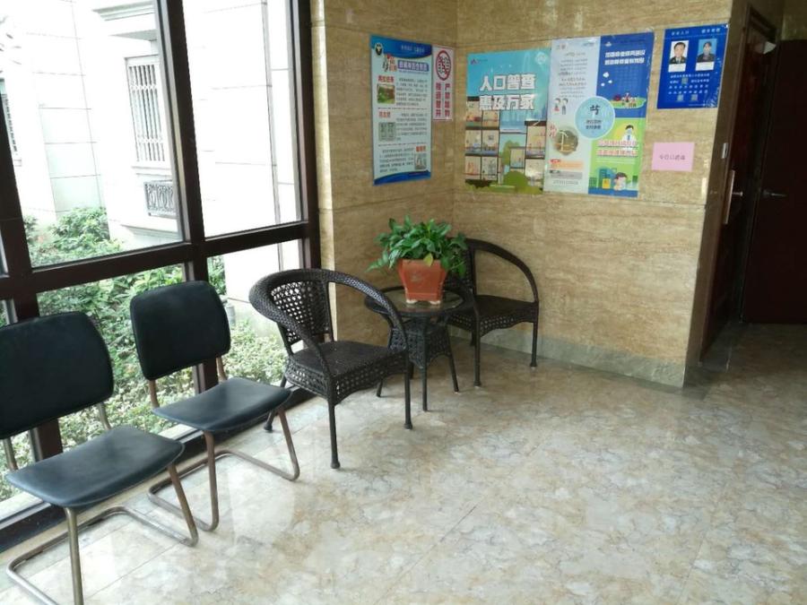 上海市嘉定区绿洲香格丽花园285栋12F 