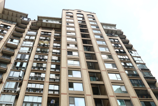 上海市奉贤区南郊新公馆54栋6F 