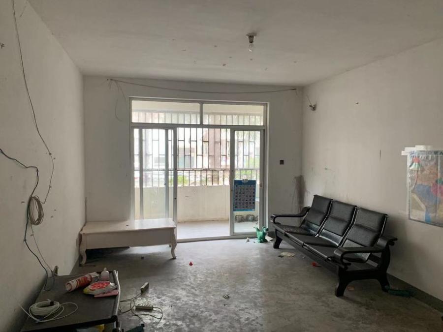 上海市奉贤区康碧苑34栋1F 