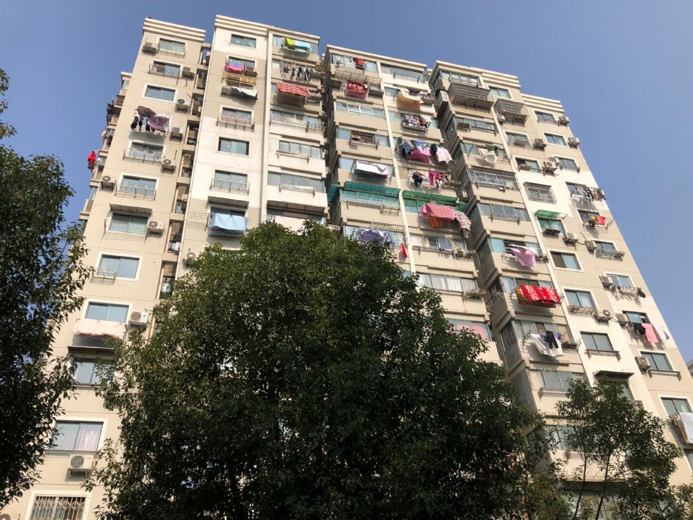 上海市虹口区江杨家园22栋11F 