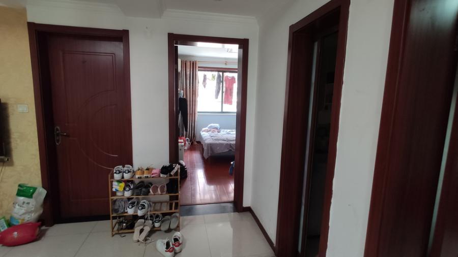 上海市宝山区锦龙苑34栋2F 