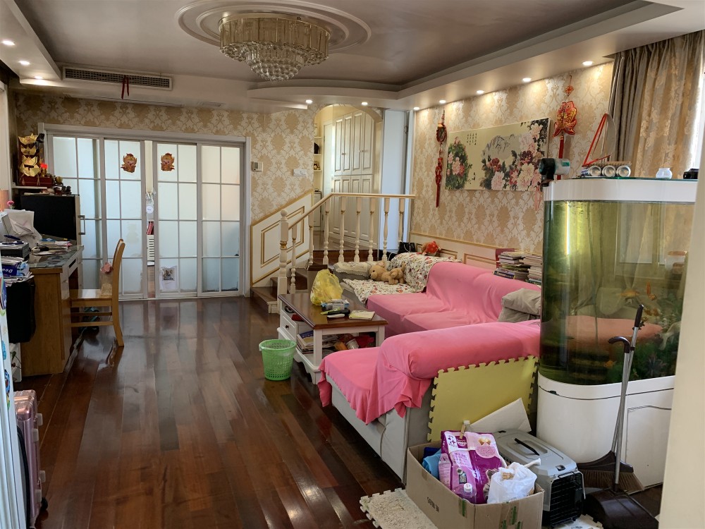 上海市杨浦区双喜家园16栋19F 