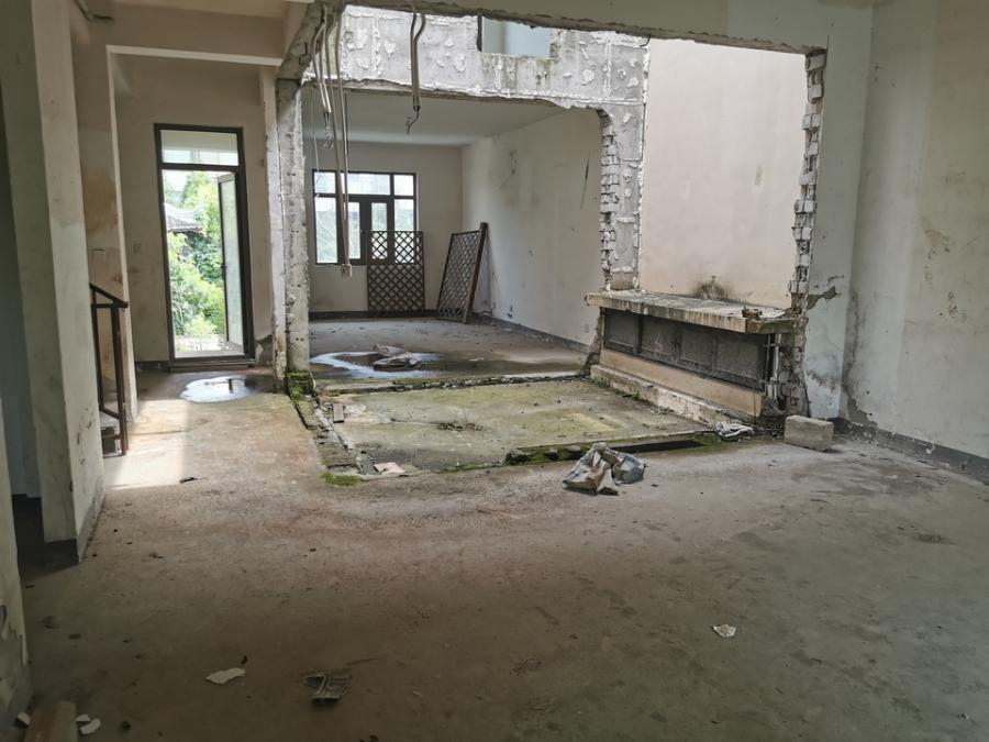 上海市青浦区海上湾华庭紫园197栋1-2F 