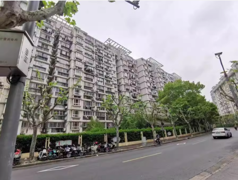 上海市长宁区天台家园2栋2F 