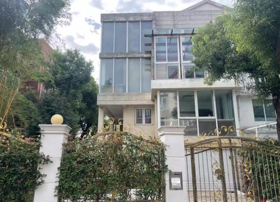 上海市松江区丽水华庭新桥镇286栋全幢 