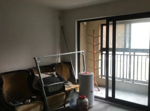 上海市松江区中海悦庭108栋1F 