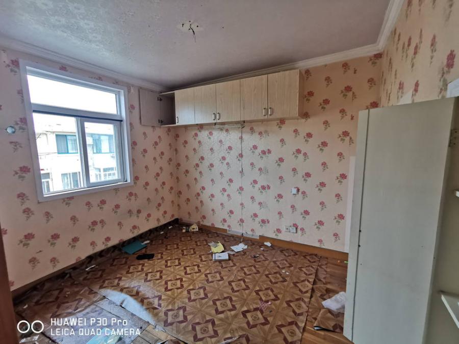 上海市浦东新区耀清小区12栋5F 