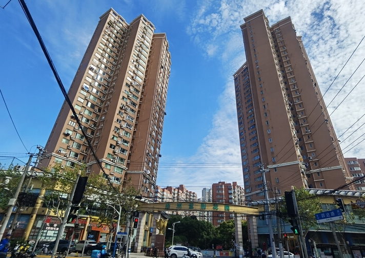 上海市虹口区绿洲紫荆花园19栋2F 