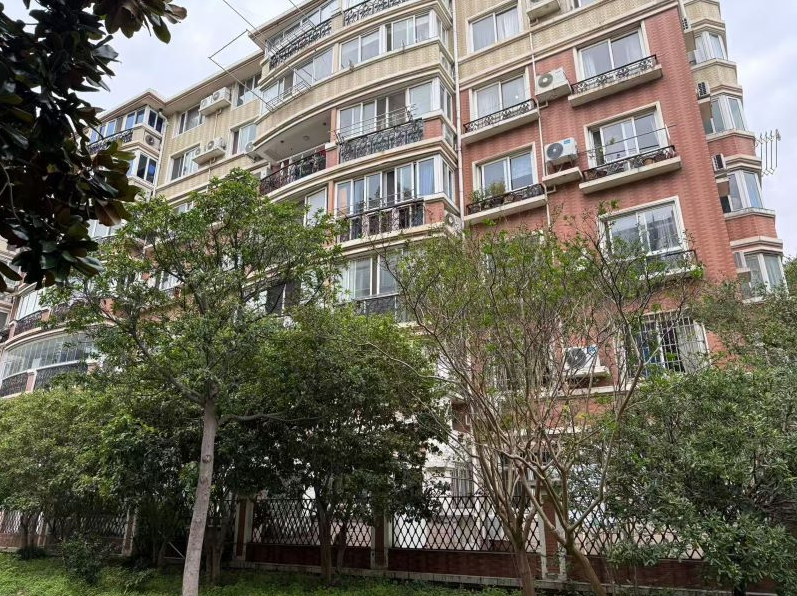 上海市宝山区华能城市花园22栋1F 