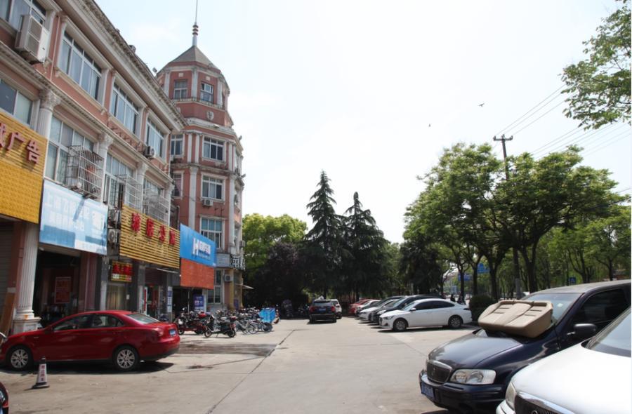 上海市松江区荣胜车行环城路82栋1-2F 