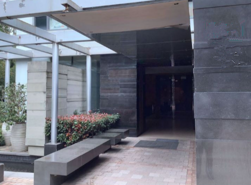 上海市闵行区皇都花园107栋6F 