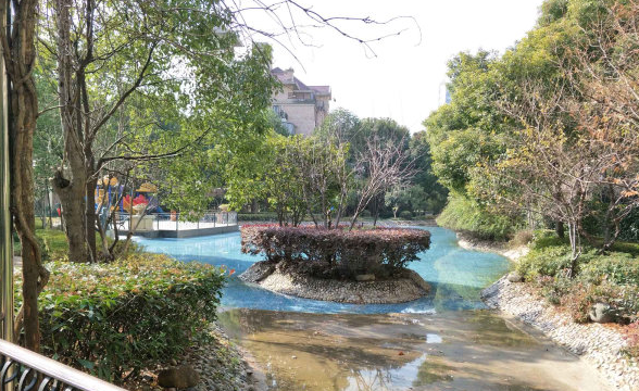 上海市浦东新区上海滩花园洋房23栋3F及车位 