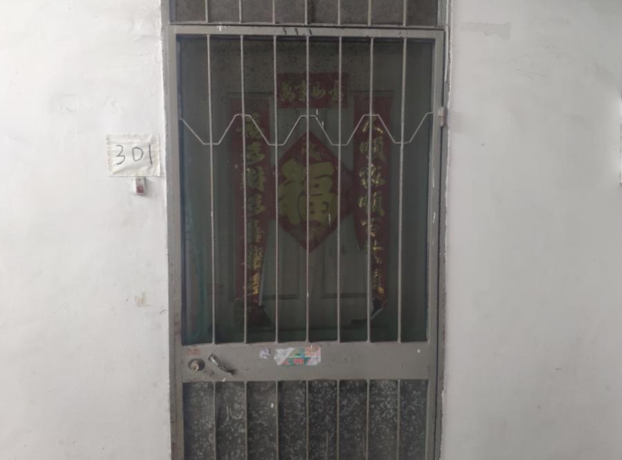 上海市金山区临潮二村43栋3F 