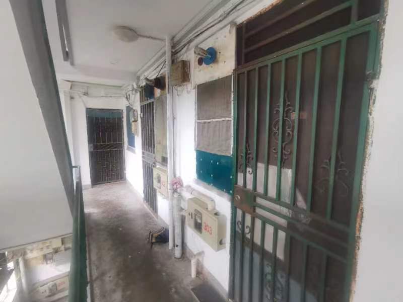 上海市杨浦区殷行路571弄小区33栋3F 