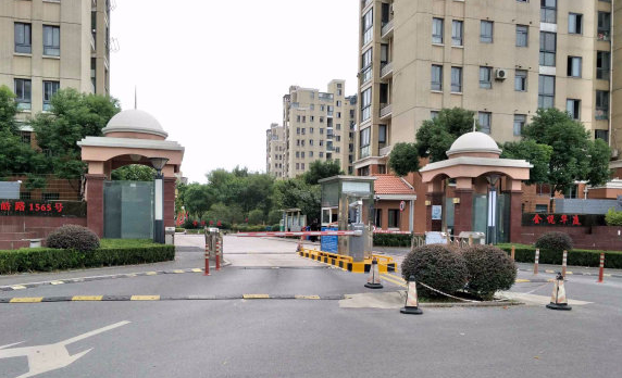 上海市金山区金悦华庭198栋1F及地下1F储藏室 