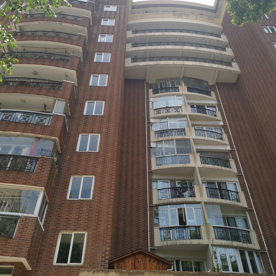 上海市徐汇区艺术公寓7栋10F及车位 