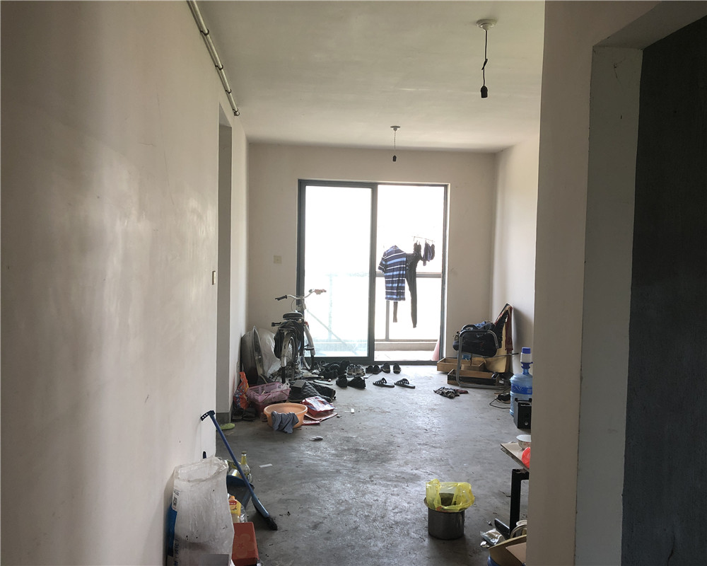 上海市浦东新区临港海滨国际花园3栋6F 