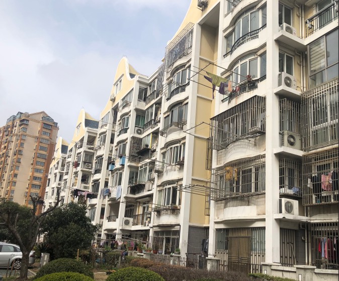 上海市浦东新区新高桥春晖苑56栋3F 