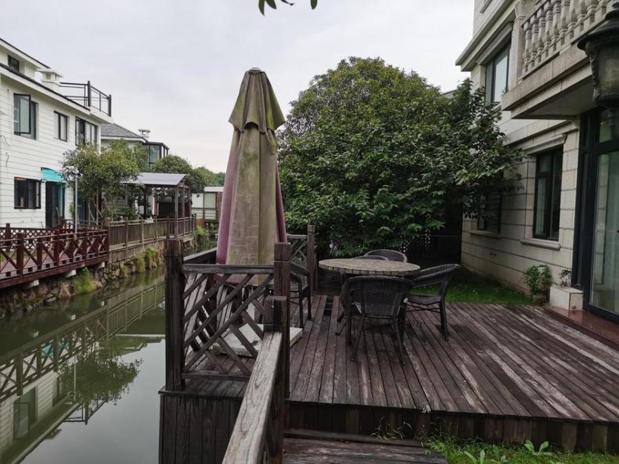 上海市松江区九洲大唐花园九亭镇161栋 