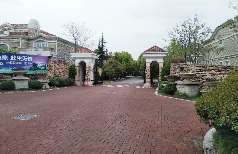 上海市金山区天鸿苑朱泾镇53栋 