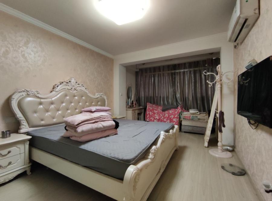 上海市浦东新区东升家园17栋1F 