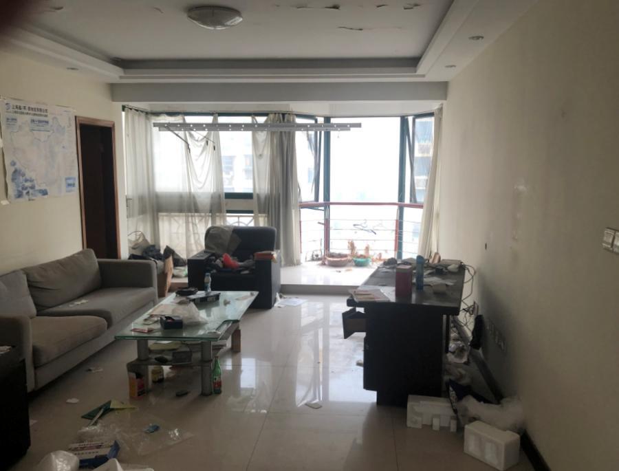 上海市松江区珠江新城42栋7F 