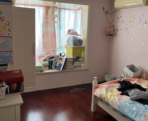 上海市宝山区世纪长江苑锦城12栋9F 