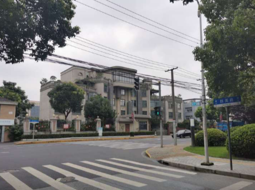 上海市闵行区东苑福邸群英路68栋 