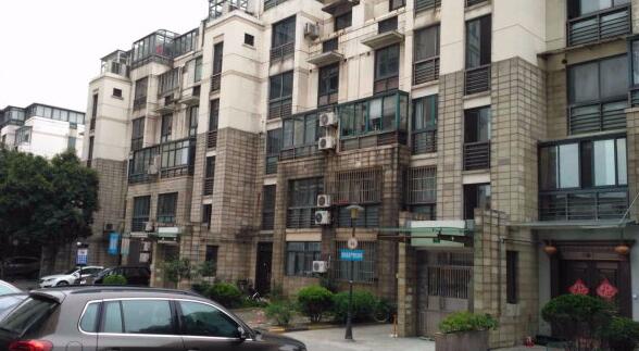 上海市松江区丽水豪庭61栋12F 