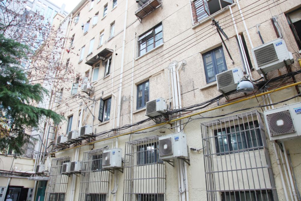 上海市黄浦区山西南路31弄小区2栋4F 