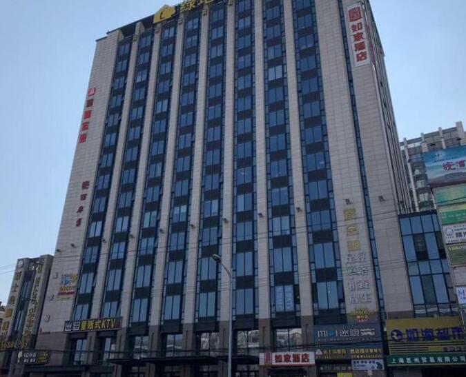 上海市宝山区摩登公馆4栋15F 