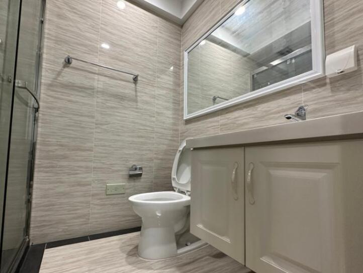 上海市松江区御上海青橙2栋7F 