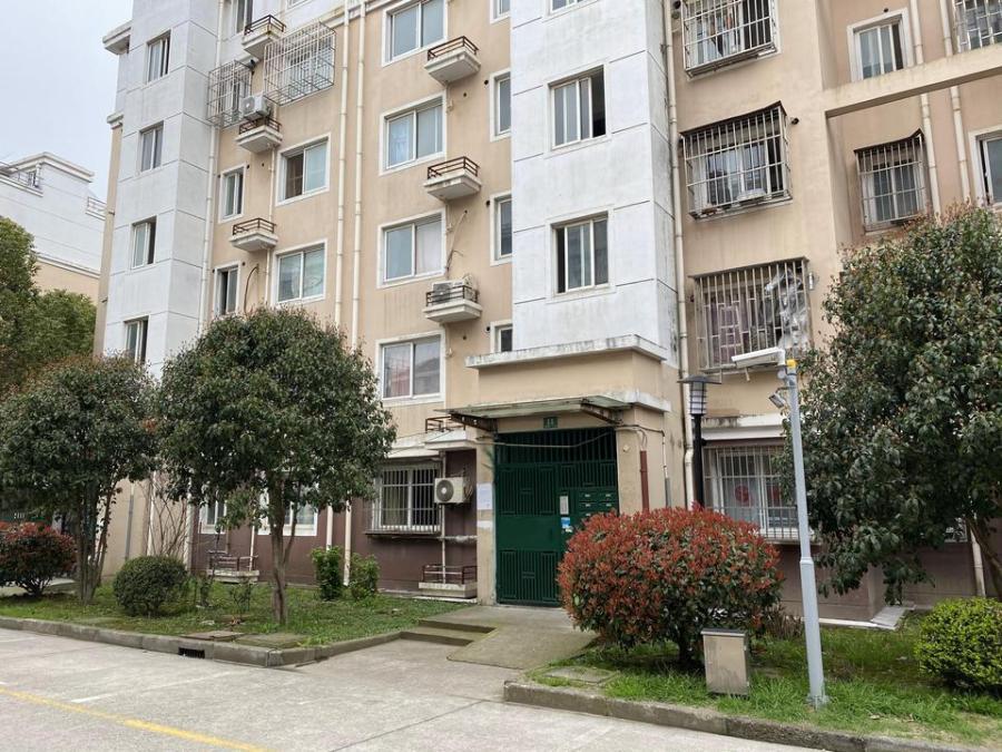 上海市宝山区宝通家园11栋5F 