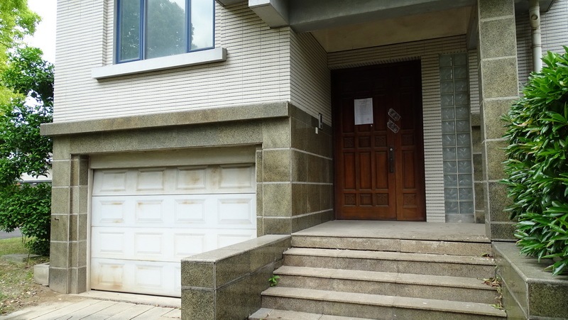 上海市奉贤区海湾艺墅283栋1-3F 